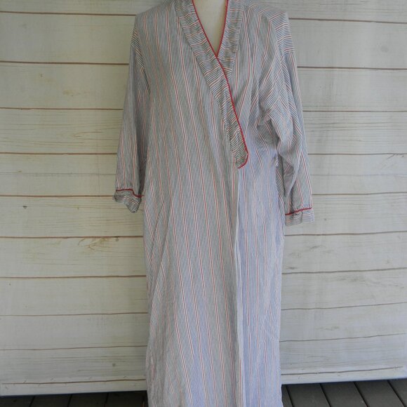VINTAGE CHRISTIAN DIOR 100% COTTON PINSTRIPE MADE IN USA LONG ROBE SZ M BLUE/WHI - Picture 2 of 9